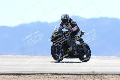 media/Dec-08-2024-CVMA (Sun) [[267e5a7075]]/Race 4-Amateur Supersport Middleweight/